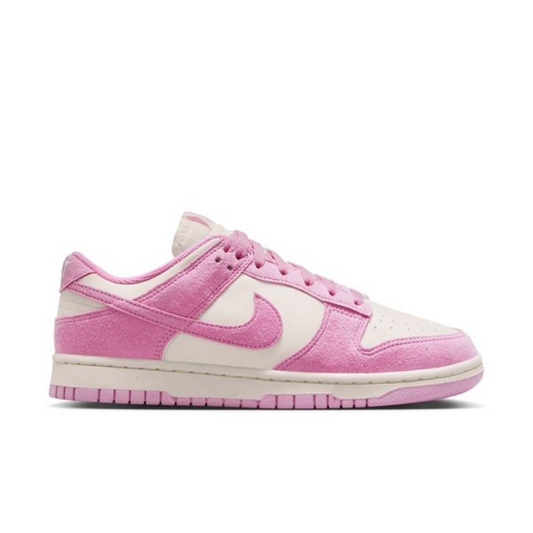 NIKE DUNK LOW "PINK"